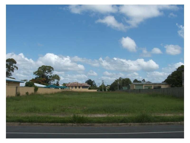 158 Ferry Street & 2 Roseneath Street, Maryborough QLD 4650