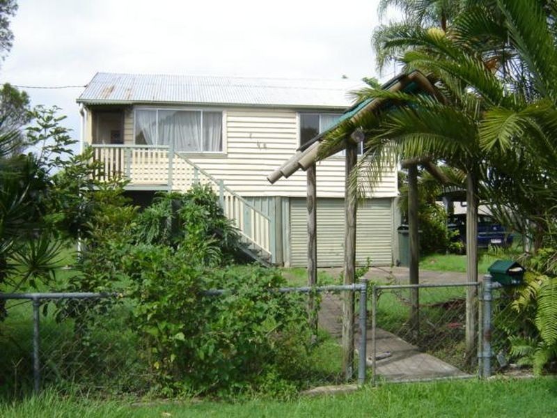 156 Woodstock Street, Maryborough QLD 4650