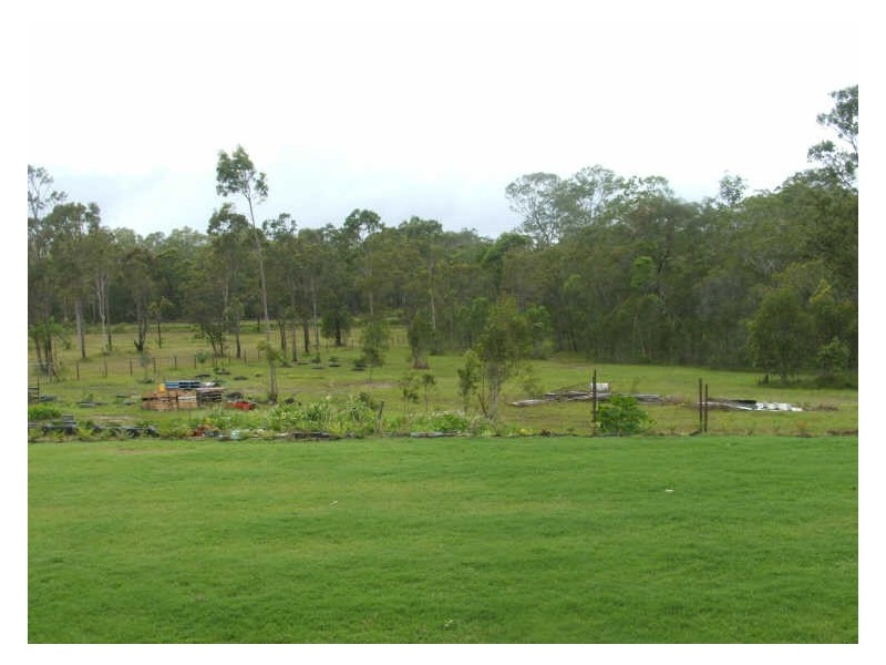 19 Third Ave, Maaroom QLD 4650