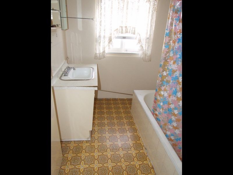 10 Ashton Street, Maryborough QLD 4650