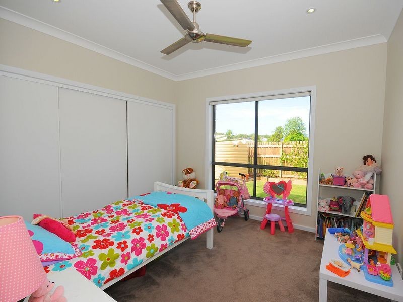 4 Oakwood Drive, Tinana QLD 4650