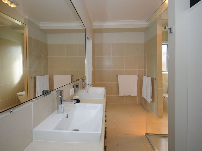 4 Oakwood Drive, Tinana QLD 4650