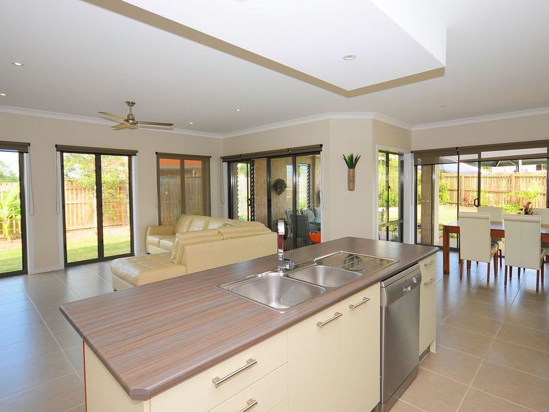 4 Oakwood Drive, Tinana QLD 4650