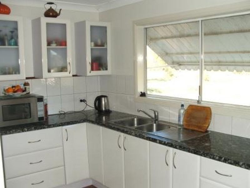 14 Whitaker Street, Boonooroo QLD 4650