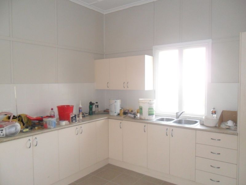 15 Meredith Street, Maryborough QLD 4650