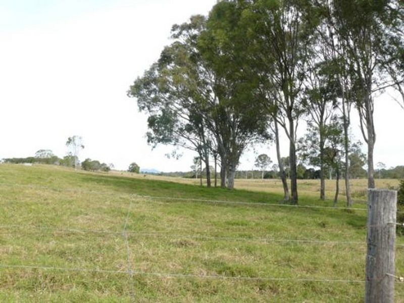 33/ River Road, Tinana QLD 4650