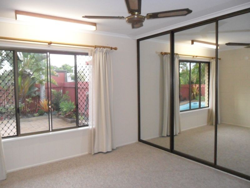 1 Alfred Street, Maaroom QLD 4650