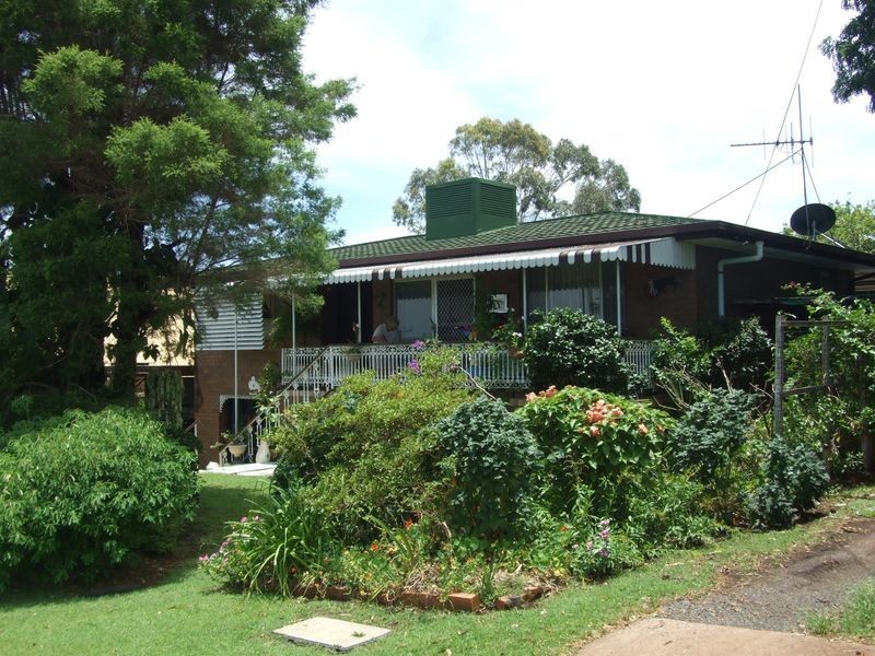 4 High Street, Tinana QLD 4650