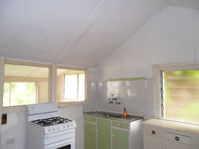 23 High Street, Tinana QLD 4650