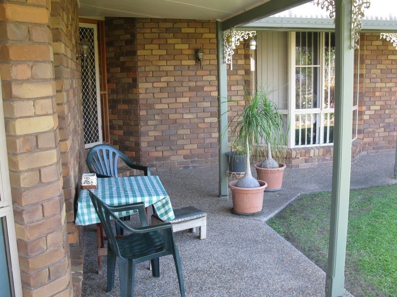 9 Gympie Street, Torbanlea QLD 4662