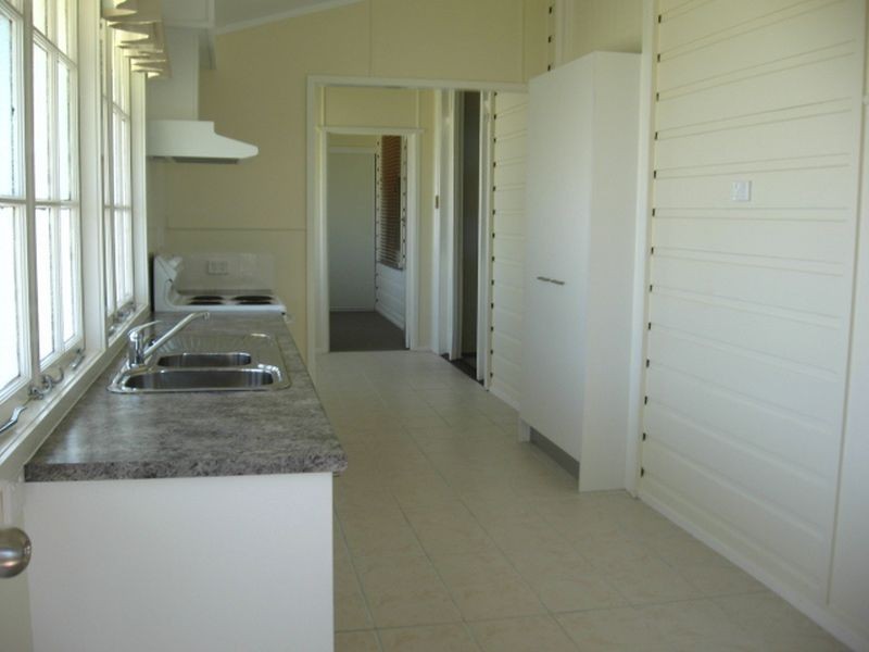 2/15 North Street, Maryborough QLD 4650