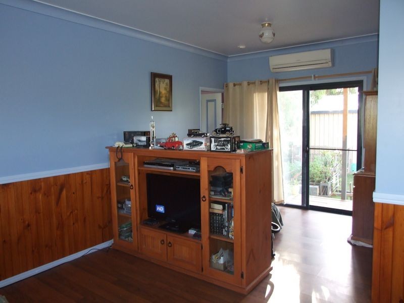 11-13 Tiaro Street, Tiaro QLD 4650
