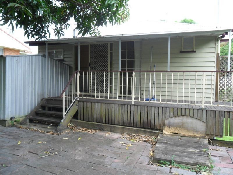 24 March Street, Maryborough QLD 4650