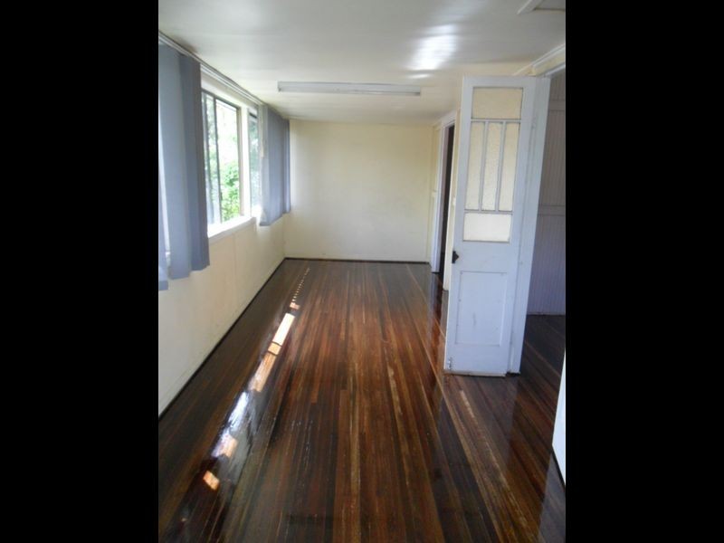 9 Odessa Street, Granville QLD 4650