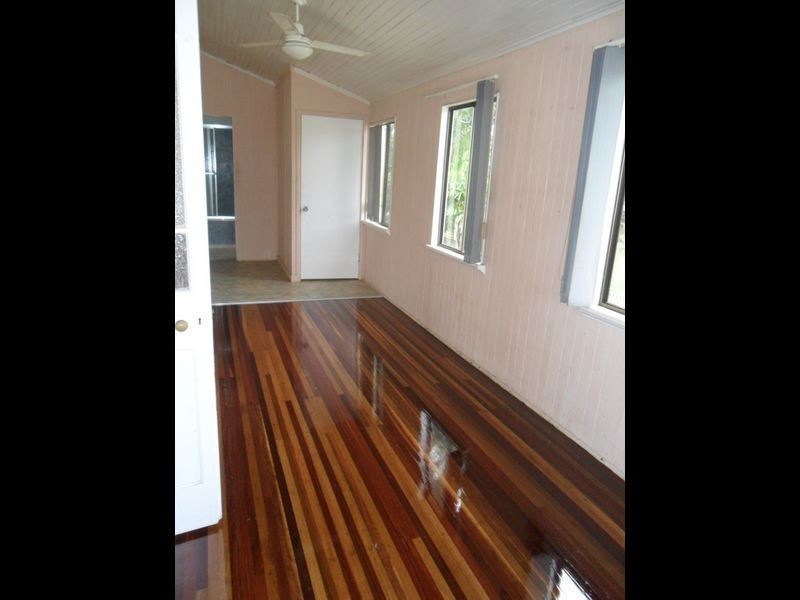 9 Odessa Street, Granville QLD 4650