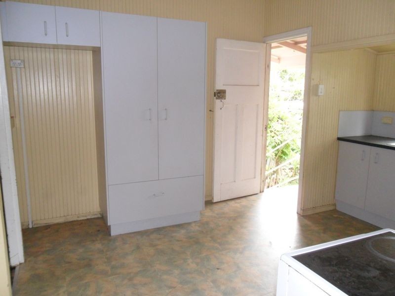 9 Odessa Street, Granville QLD 4650