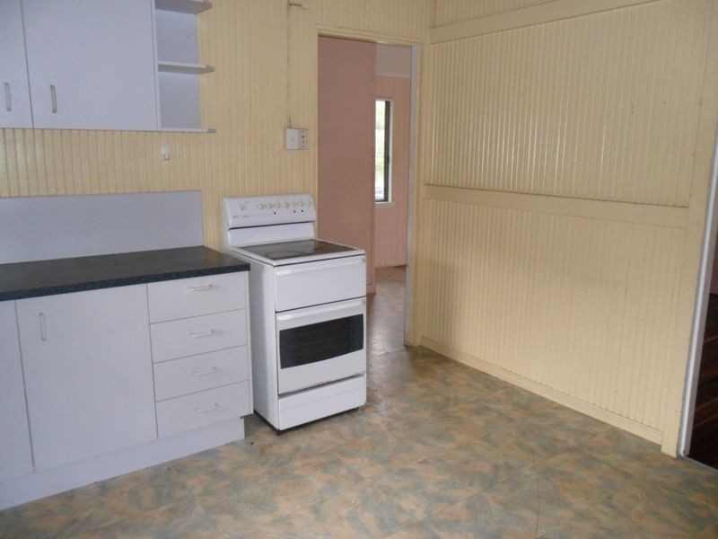 9 Odessa Street, Granville QLD 4650