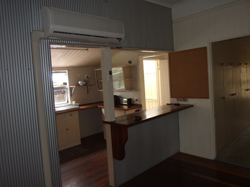 9 Amity Street, Maryborough QLD 4650