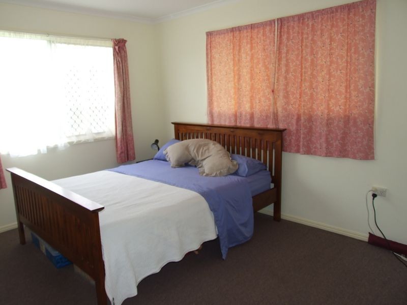 9 Ross Street, Maryborough QLD 4650