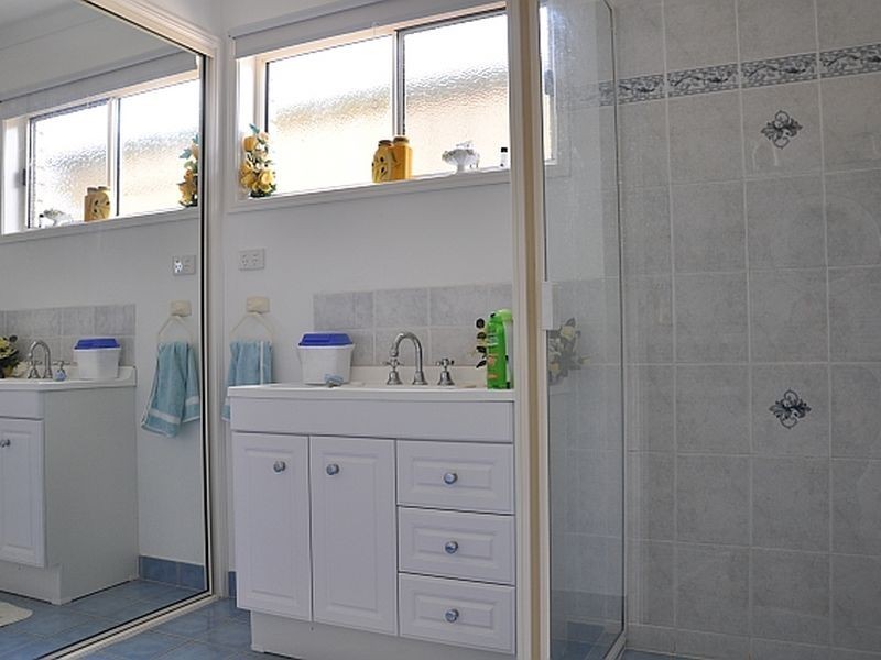 6 Inman Street, Tiaro QLD 4650