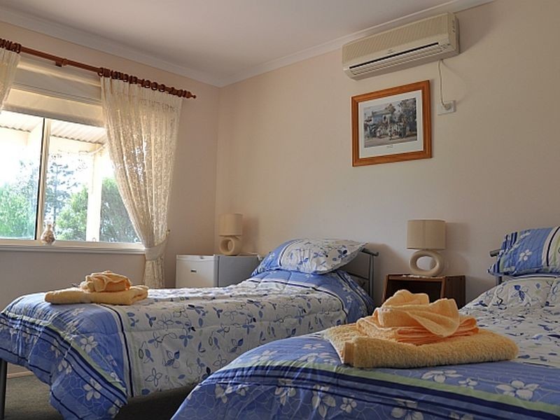 6 Inman Street, Tiaro QLD 4650