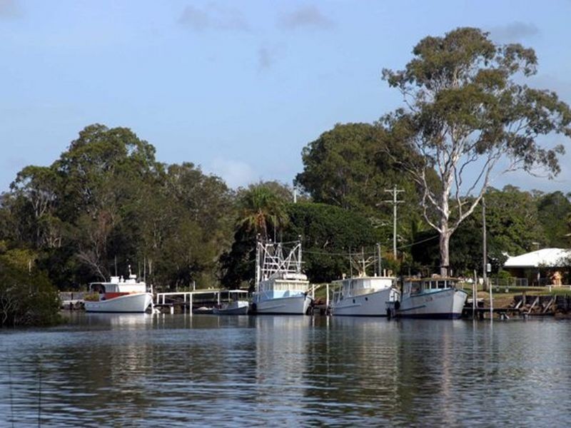 Boonooroo Point Estate, Boonooroo QLD 4650