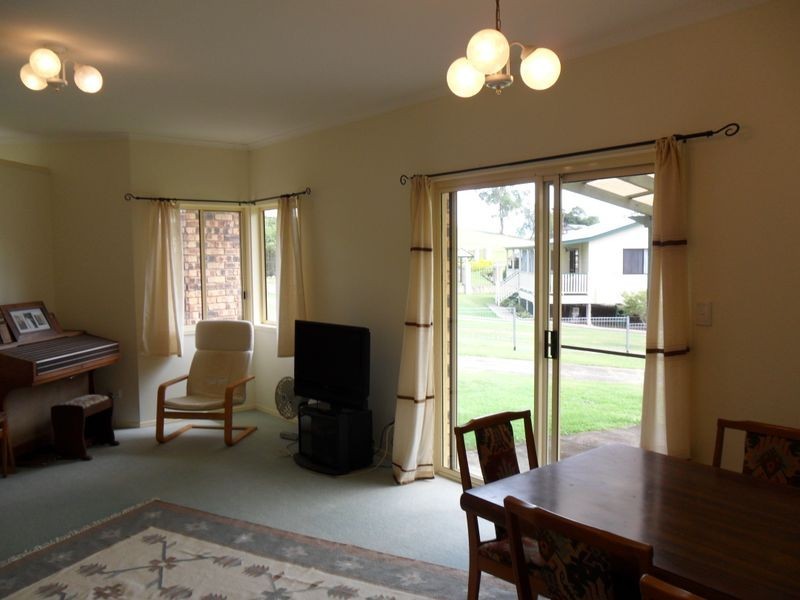 15 Dale Drive, Tiaro QLD 4650