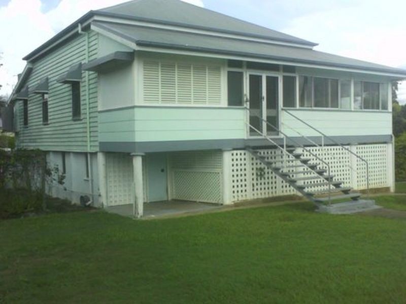 157-159 Cambridge Street, Granville QLD 4650