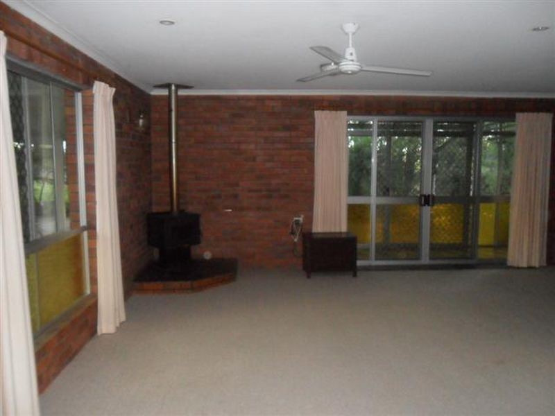 39 Puller Street, Granville QLD 4650