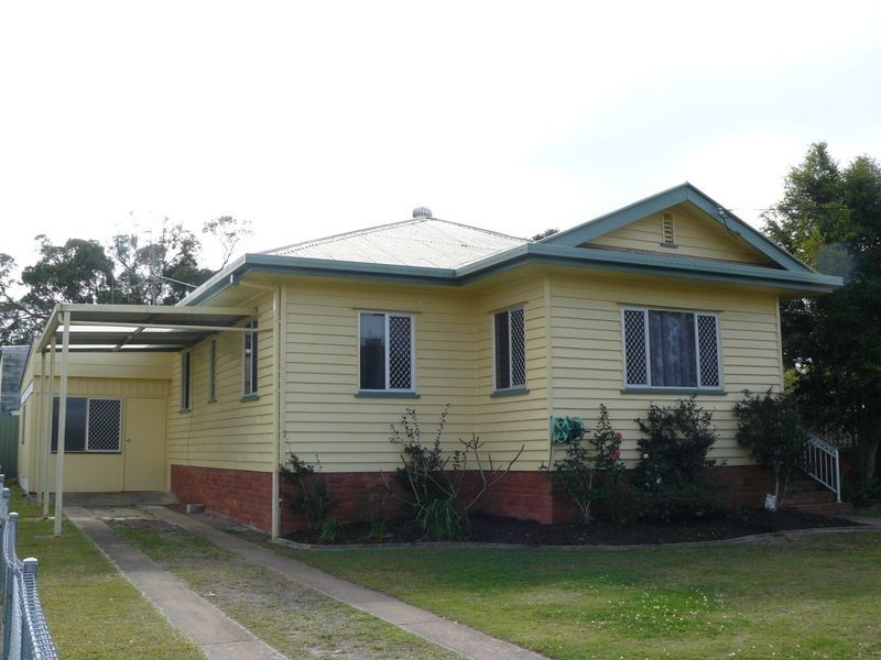 28 Christensen Cres, Maryborough QLD 4650
