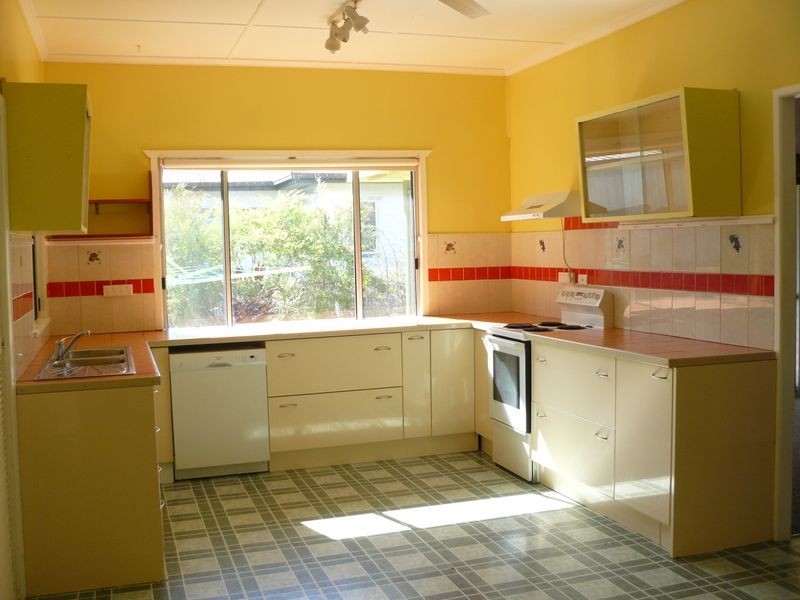 28 Christensen Cres, Maryborough QLD 4650