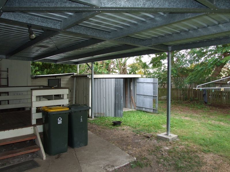 11 Brennan Ave, Maryborough QLD 4650