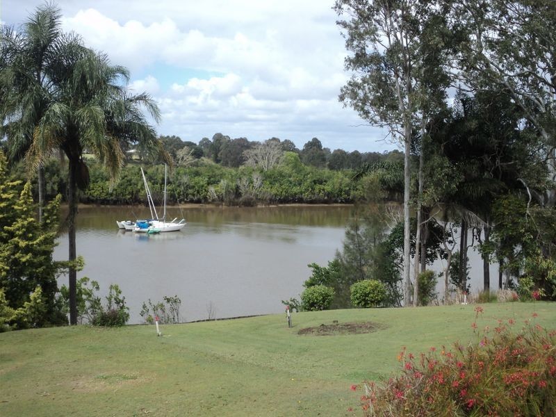 327 Lennox Street, Maryborough QLD 4650