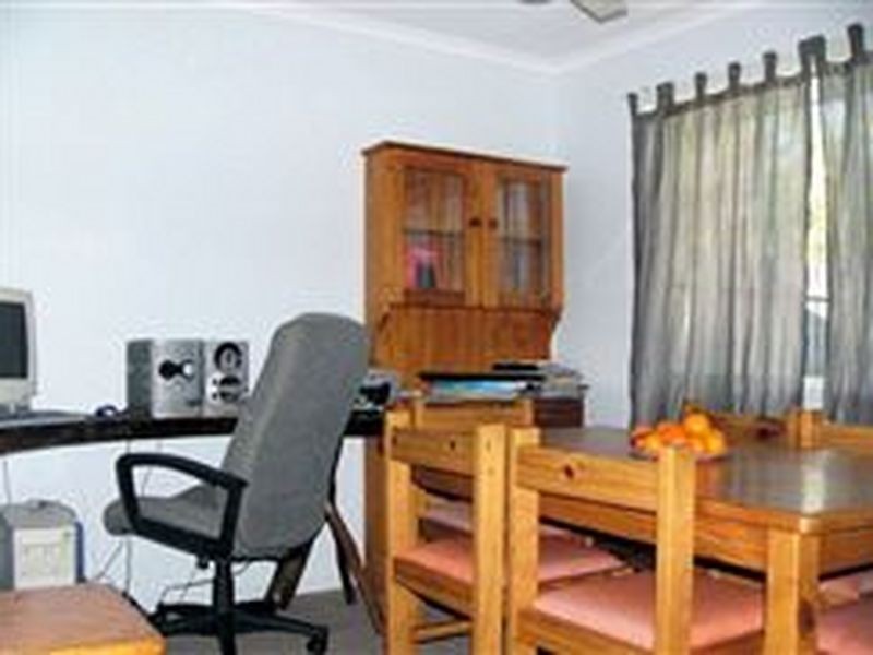 10 Herrenberg Street, Aldershot QLD 4650