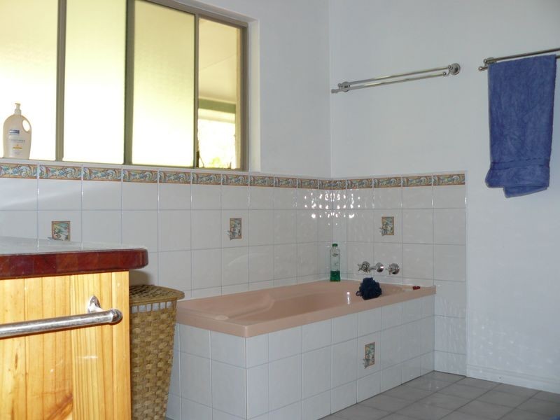 103 Philip Drive, Tinana QLD 4650