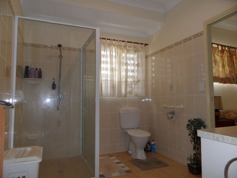 2/24 Wolseley Street, Granville QLD 4650