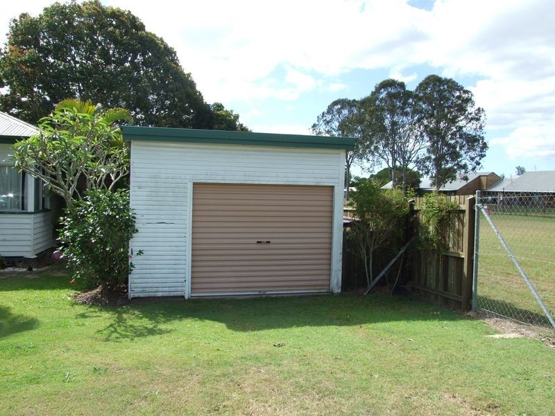26 Blackbourn, Granville QLD 4650