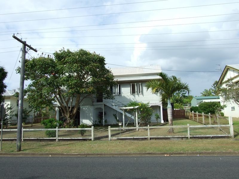 77 Queen Street, Maryborough QLD 4650