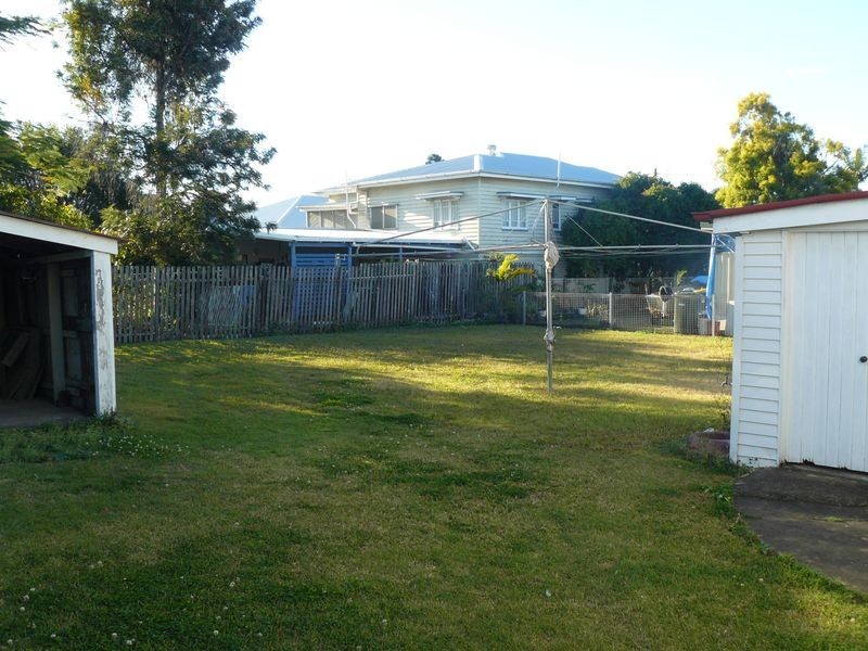 174 Ferry Street, Maryborough QLD 4650