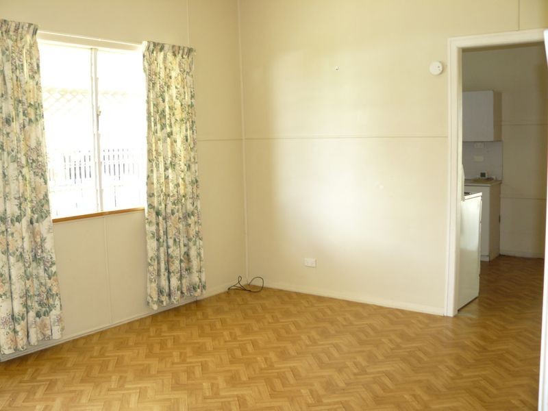 35 Aberdeen Ave, Maryborough QLD 4650