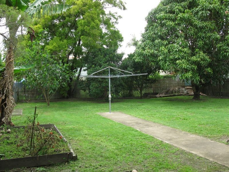 39 Smith Street, Maryborough QLD 4650