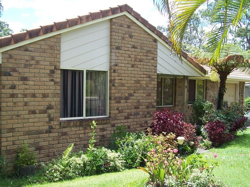 11 Railway Lane, Maryborough West QLD 4650