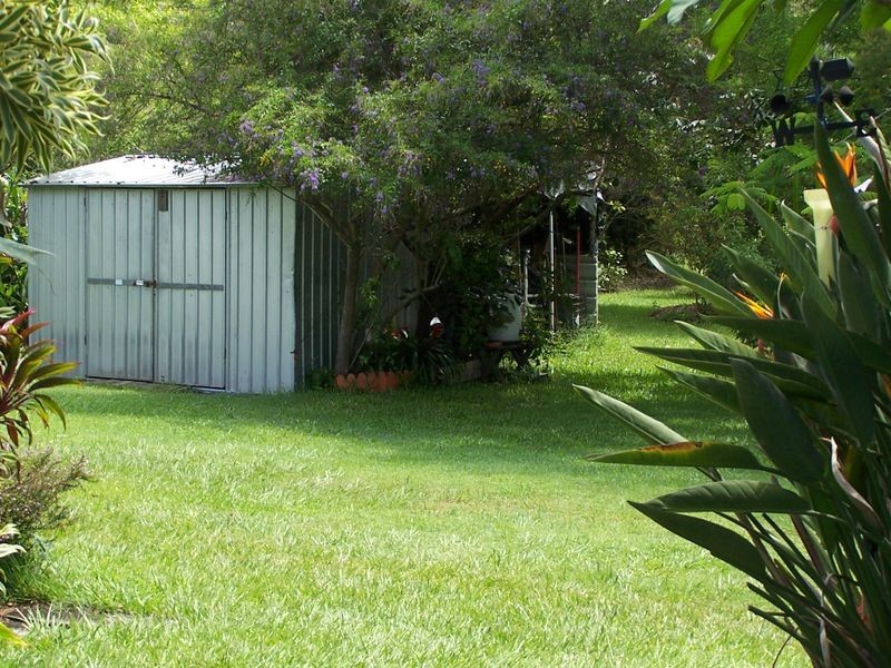 11 Railway Lane, Maryborough West QLD 4650