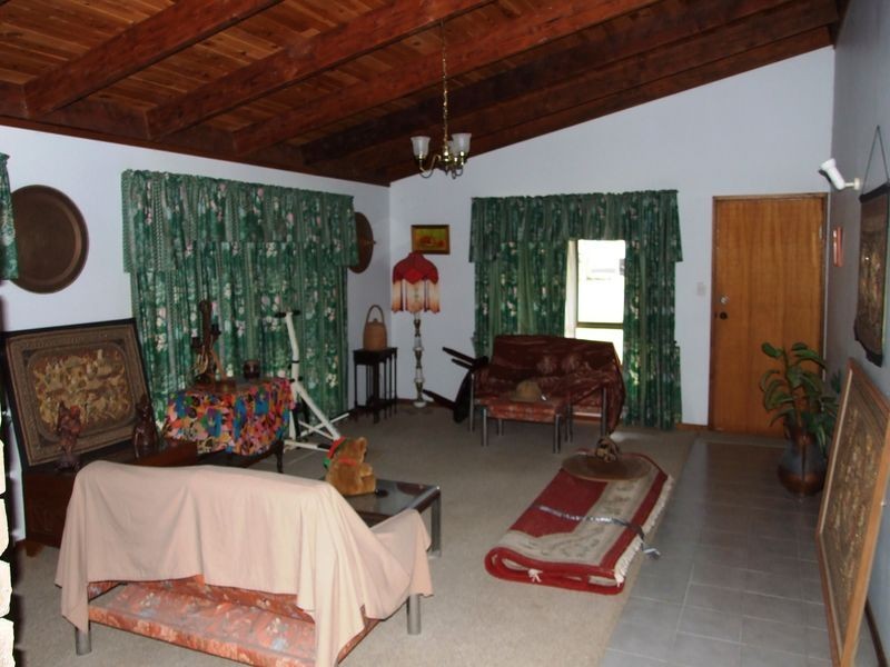 10 Lamerton Driver, Tinana QLD 4650