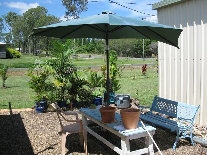 5 Clifton Street, Mungar QLD 4650