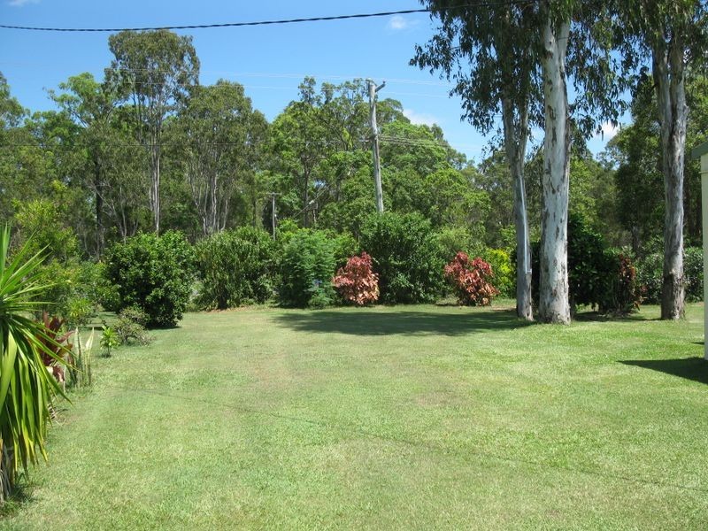5 Clifton Street, Mungar QLD 4650