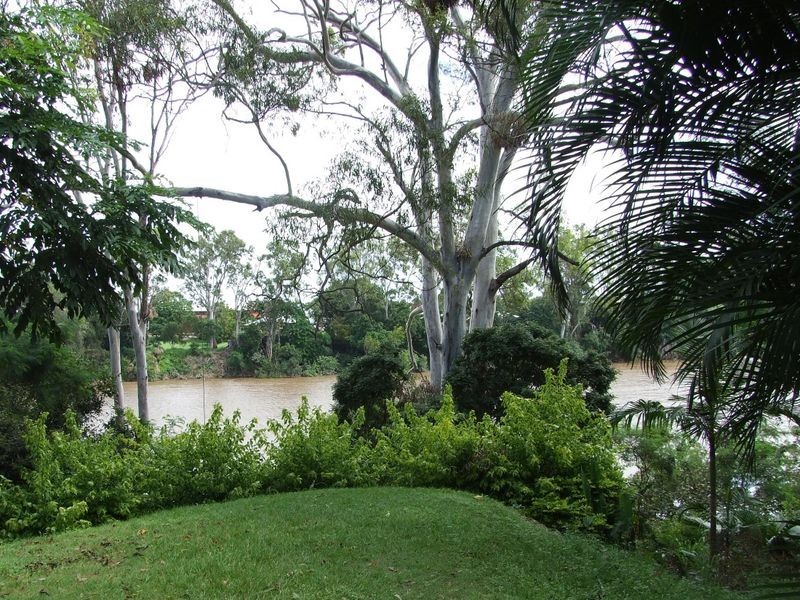 2 Cardigan Street, Maryborough QLD 4650