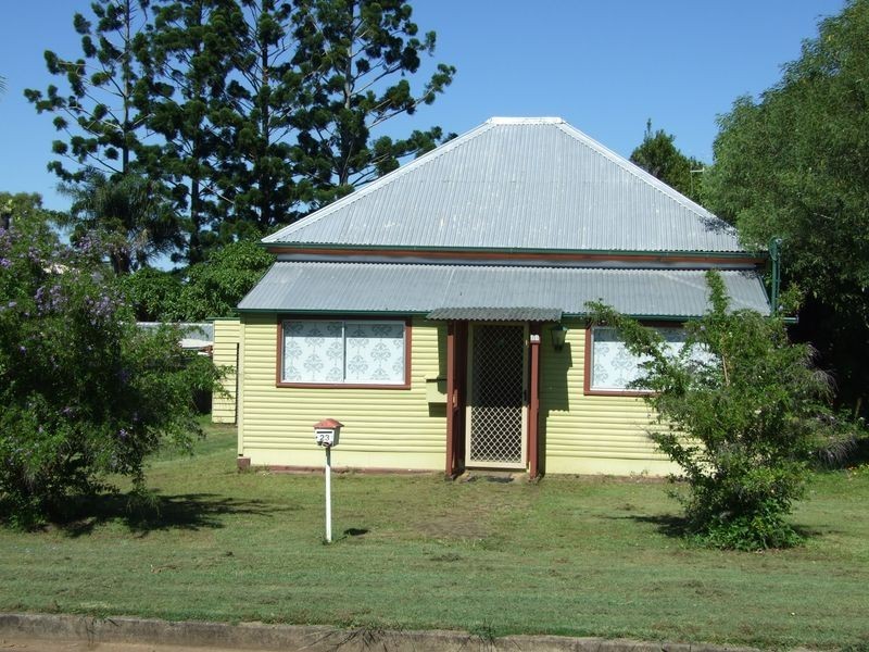 23 High Street, Maryborough QLD 4650
