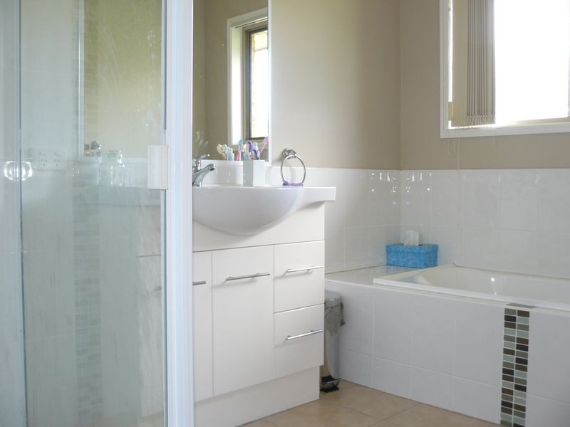 69 Lamerton Drive, Tinana QLD 4650