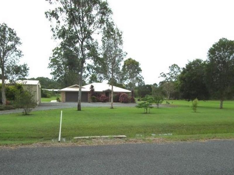 69 Lamerton Drive, Tinana QLD 4650